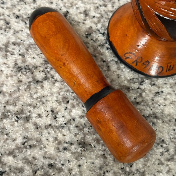 Hand Made Wooden Mortar and Pestle from Grand Turk - Picture 6 of 8